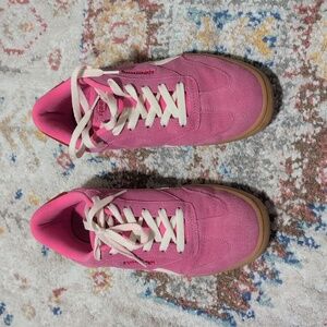 Reebok Pink Sneakers with Cream Laces